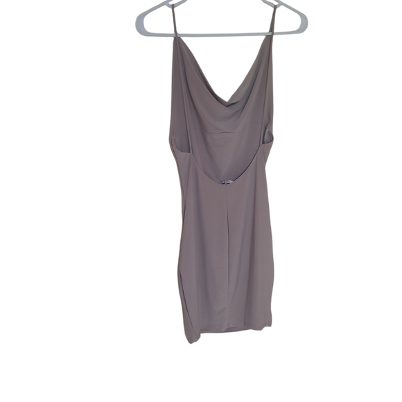 Day & Night Cowl Neck Bodycon Dresse - Picture 4 of 6